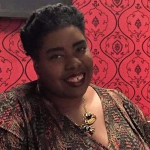 Meet your Posher, Desiree